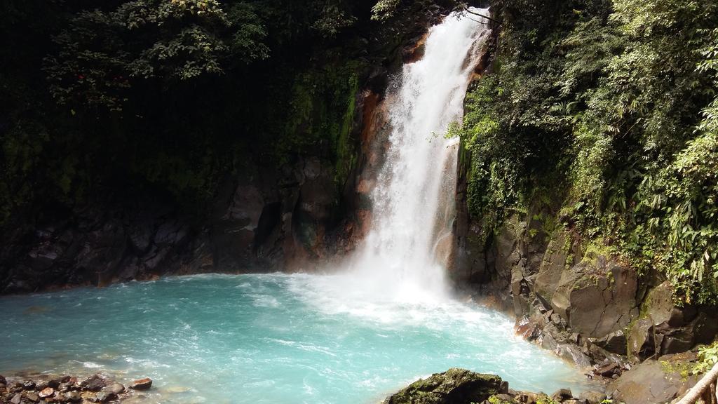 Celeste Mountain Lodge Bijagua Bagian luar foto